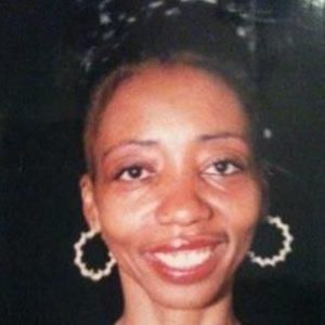 Meet your Posher, Esther